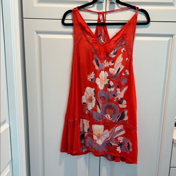 Free People Floral Red Sleeveless Top - Picture 2 of 13